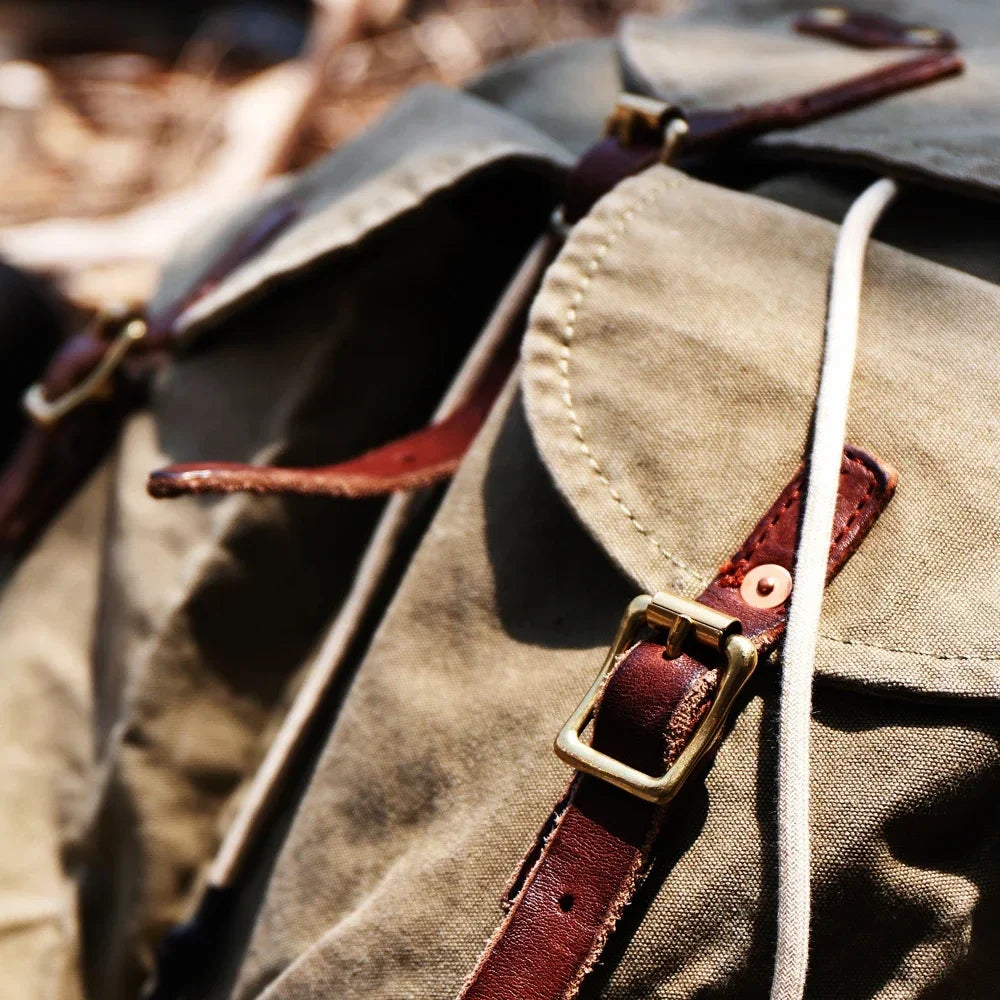 Tailor Brando Y-6 Washed High Density Canvas Pure Copper Rivet Reinforcement Size 35*45*15cm Paratrooper Bag Unisex Backpack