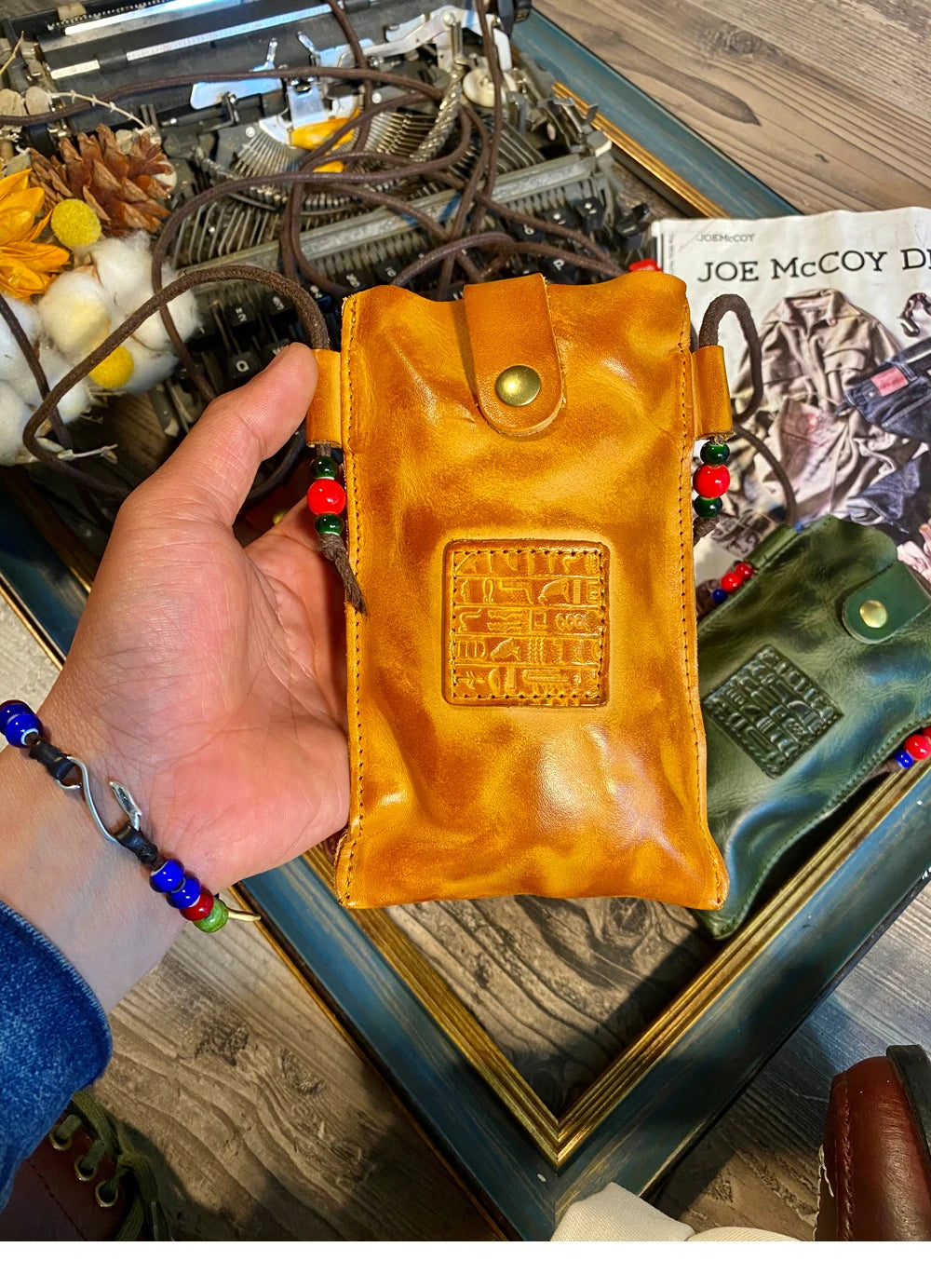 Tailor Brando Y-1 High Quality Vegetable Tanned Handmade Old Calfskin Phone Key Case Small Shoulder Bag