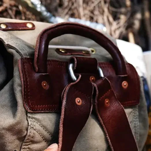 Tailor Brando Y-6 Washed High Density Canvas Pure Copper Rivet Reinforcement Size 35*45*15cm Paratrooper Bag Unisex Backpack