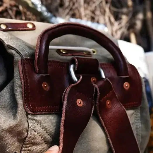 Tailor Brando Y-6 Washed High Density Canvas Pure Copper Rivet Reinforcement Size 35*45*15cm Paratrooper Bag Unisex Backpack Tailor Brando