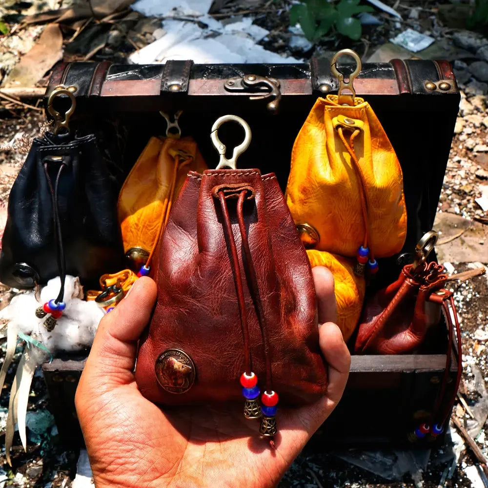 Does it Look Like randpa's Cigarette Holder? Can be Used as a Key Headphone Cover Mini Bag Airbay Full Leather Small Hangin Tailor Brando
