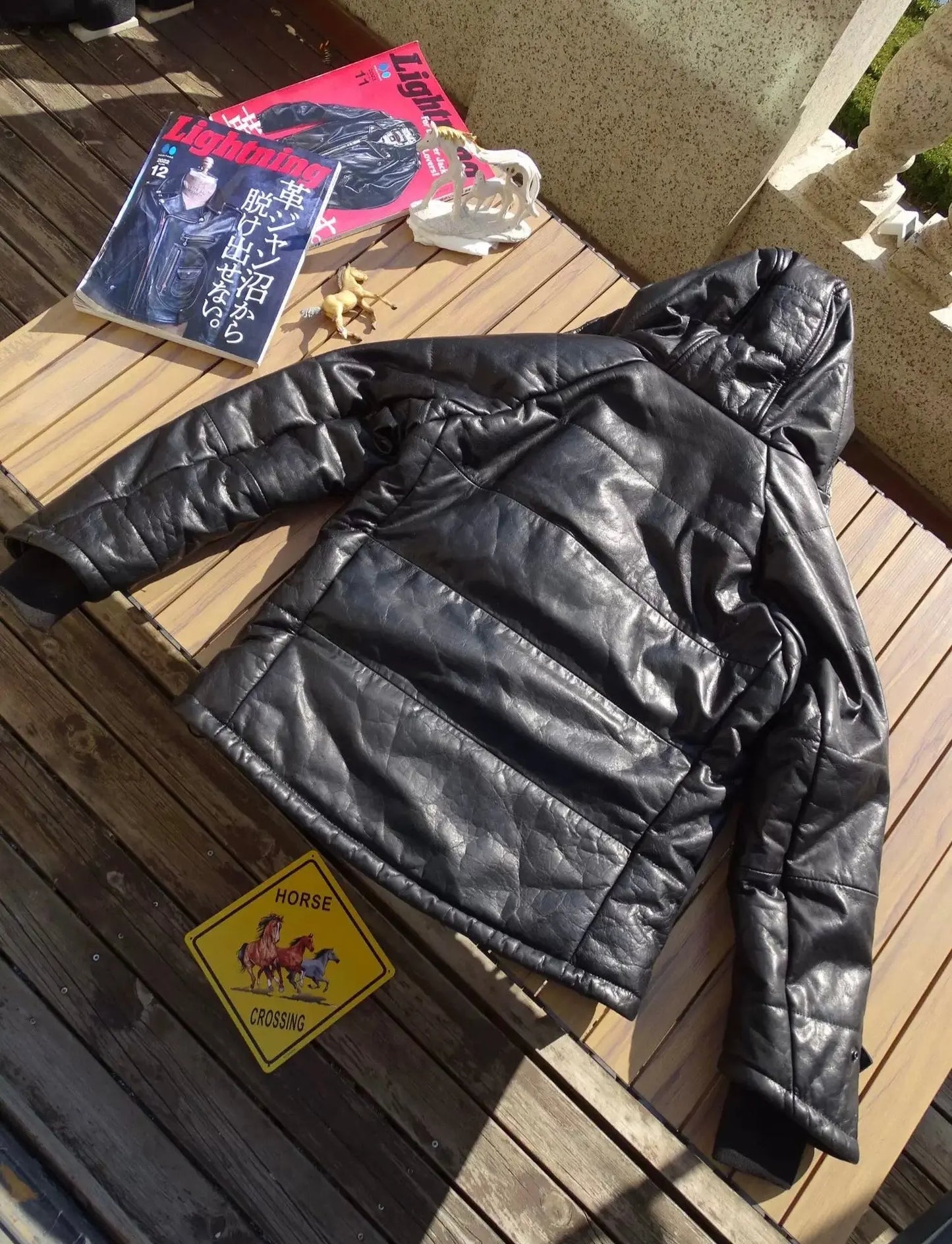 Hooded Oblique Zipper Horseshoe Sleeves Imported Wax Beeswax Color To Make Old Horse Skin Leather Men's Down Jacket. Tailor Brando