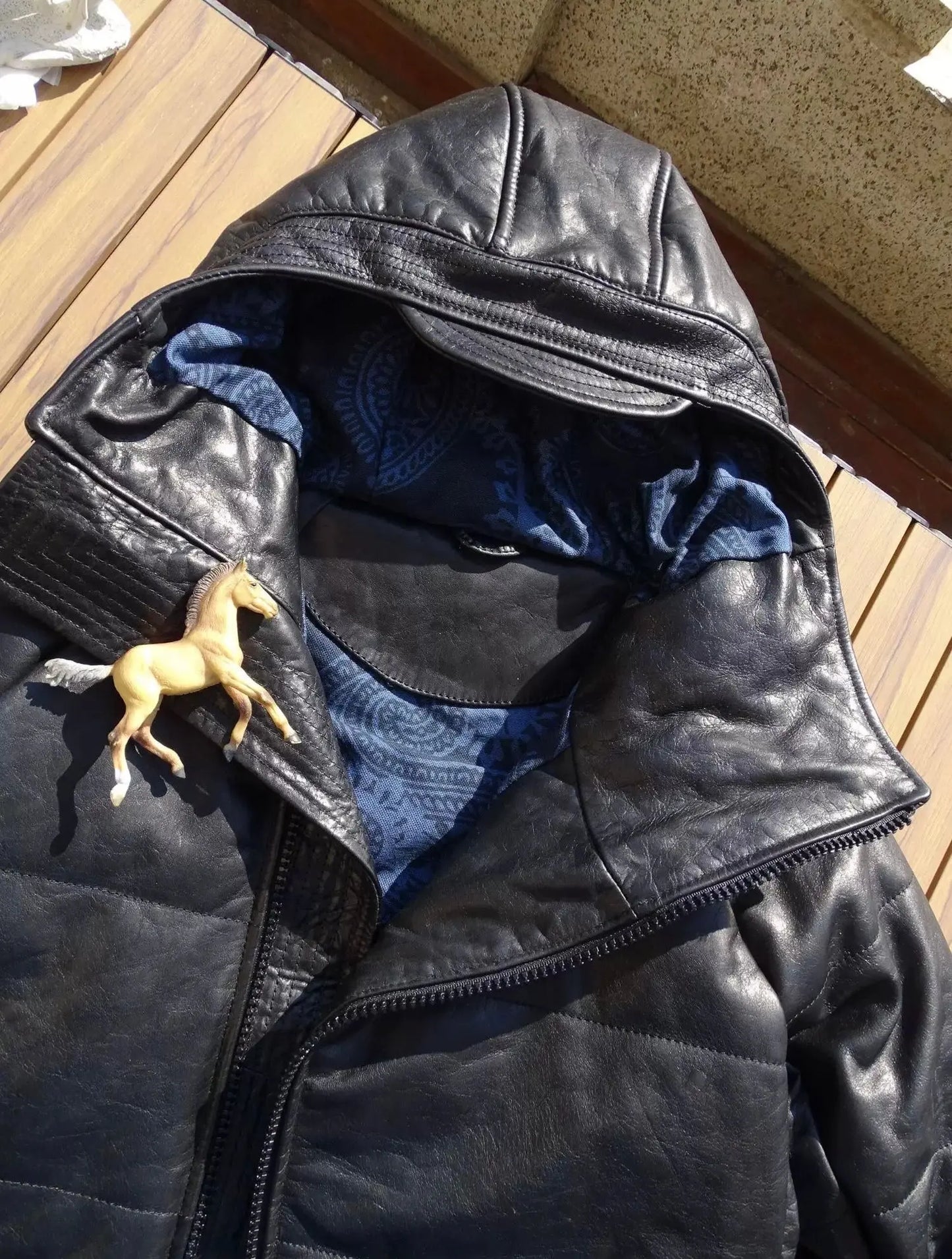 Hooded Oblique Zipper Horseshoe Sleeves Imported Wax Beeswax Color To Make Old Horse Skin Leather Men's Down Jacket. Tailor Brando